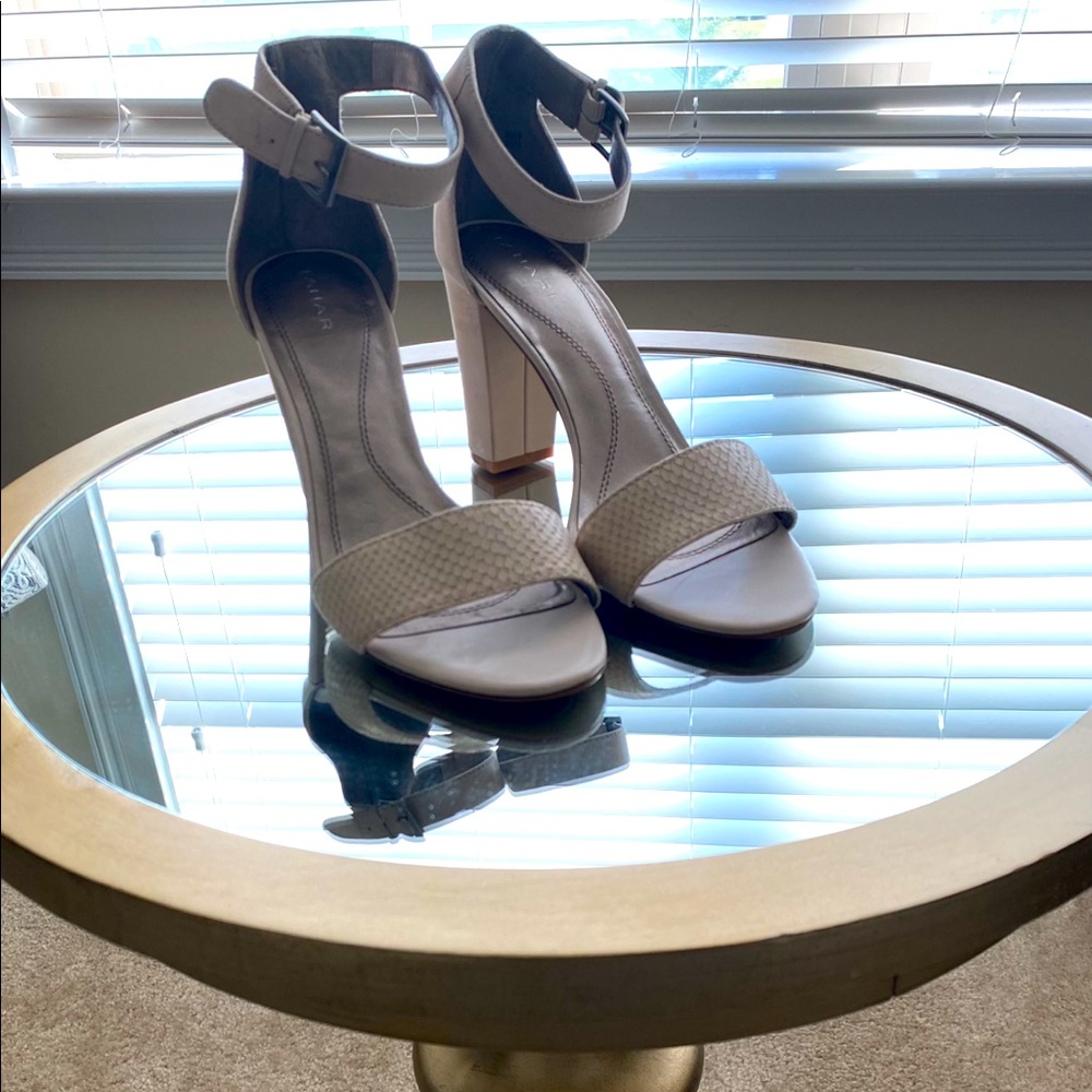 Tahari Leather & scalloped snakeskin Heels